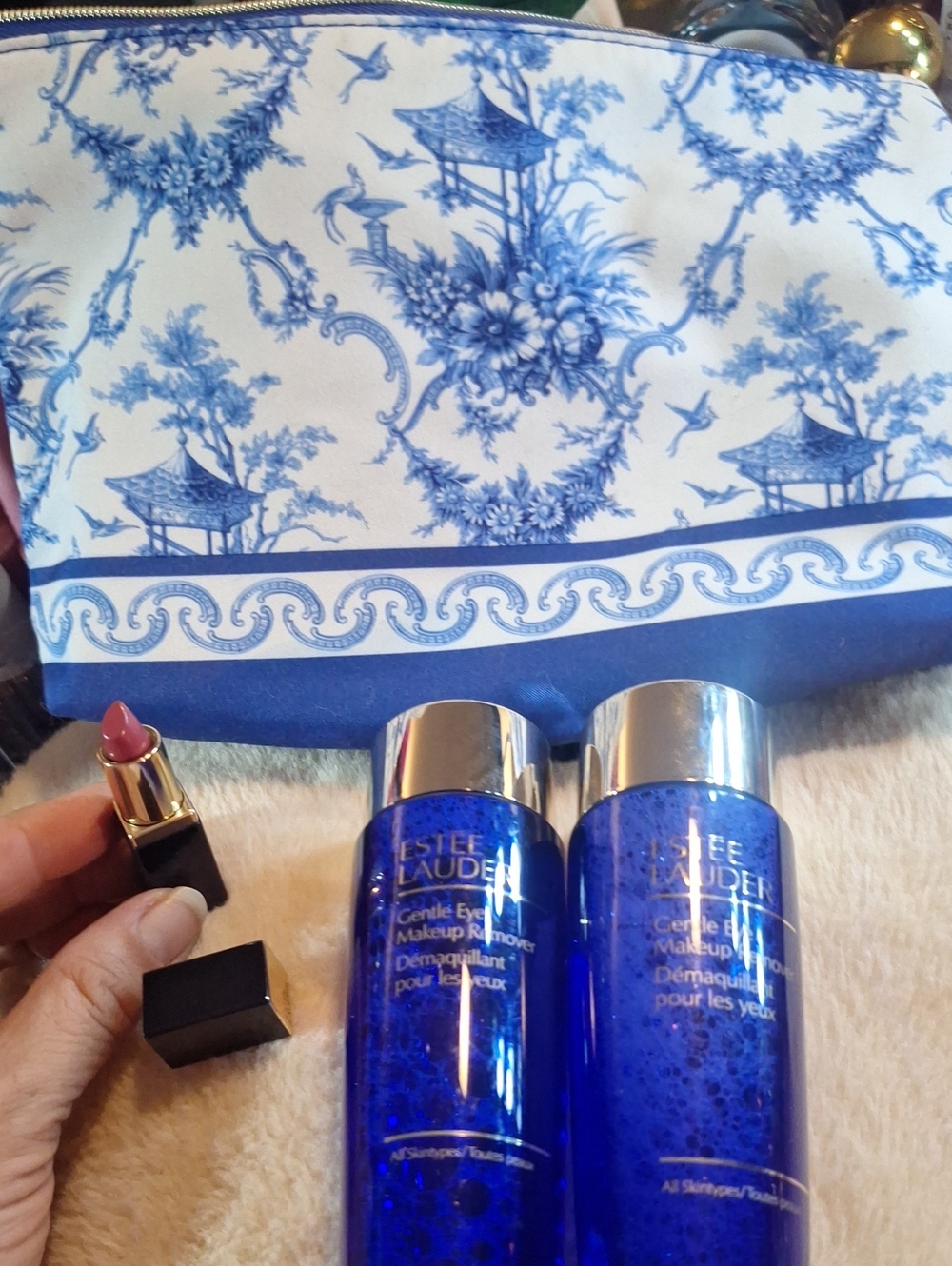 Estée Lauder Blue Revitalizing Makeup Remover X2, Cosmetic Bag, & Mini Lipstick